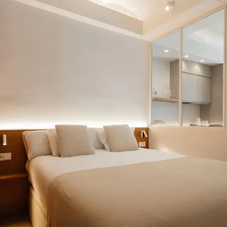 Lägenhet Newly Renovated Stylish Eixample - Great Location *