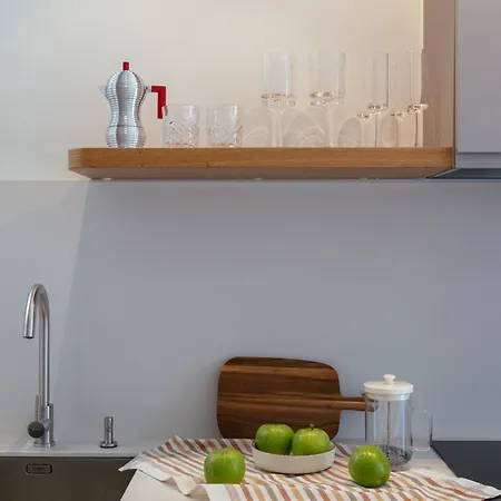 Newly Renovated Stylish Eixample - Great Location Lägenhet *