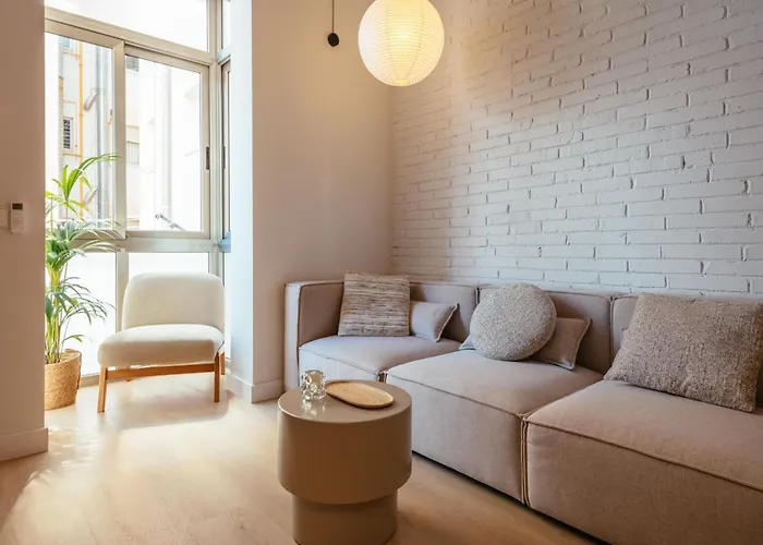 Newly Renovated Stylish Eixample - Great Location * Barcelona